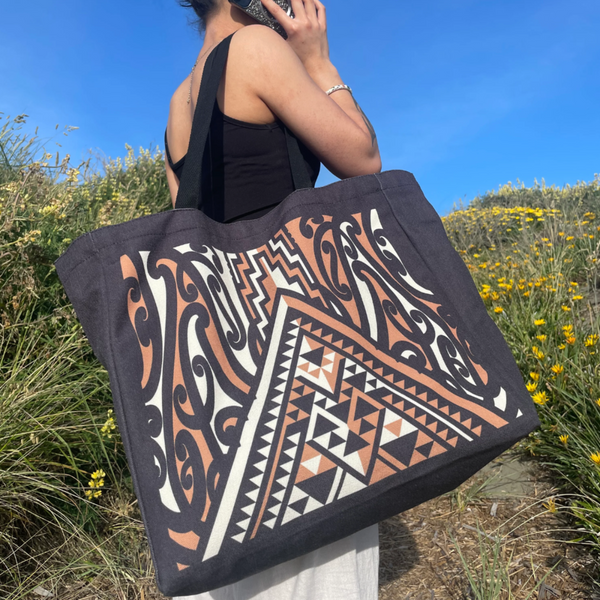 Maunga Tei Tei Tote Bag