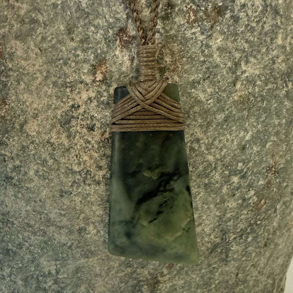 Stunning Pounamu Toki 60 x 30